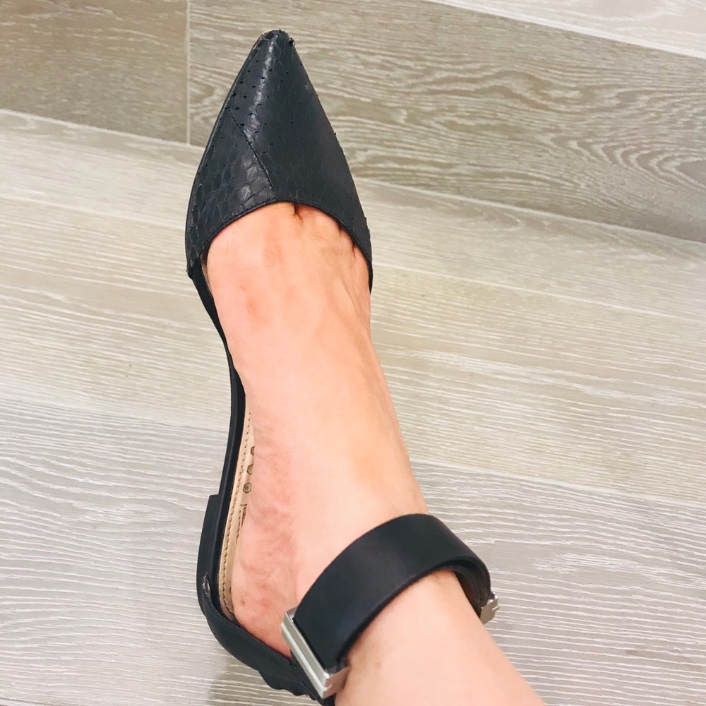 Flat python looking stapp shoes